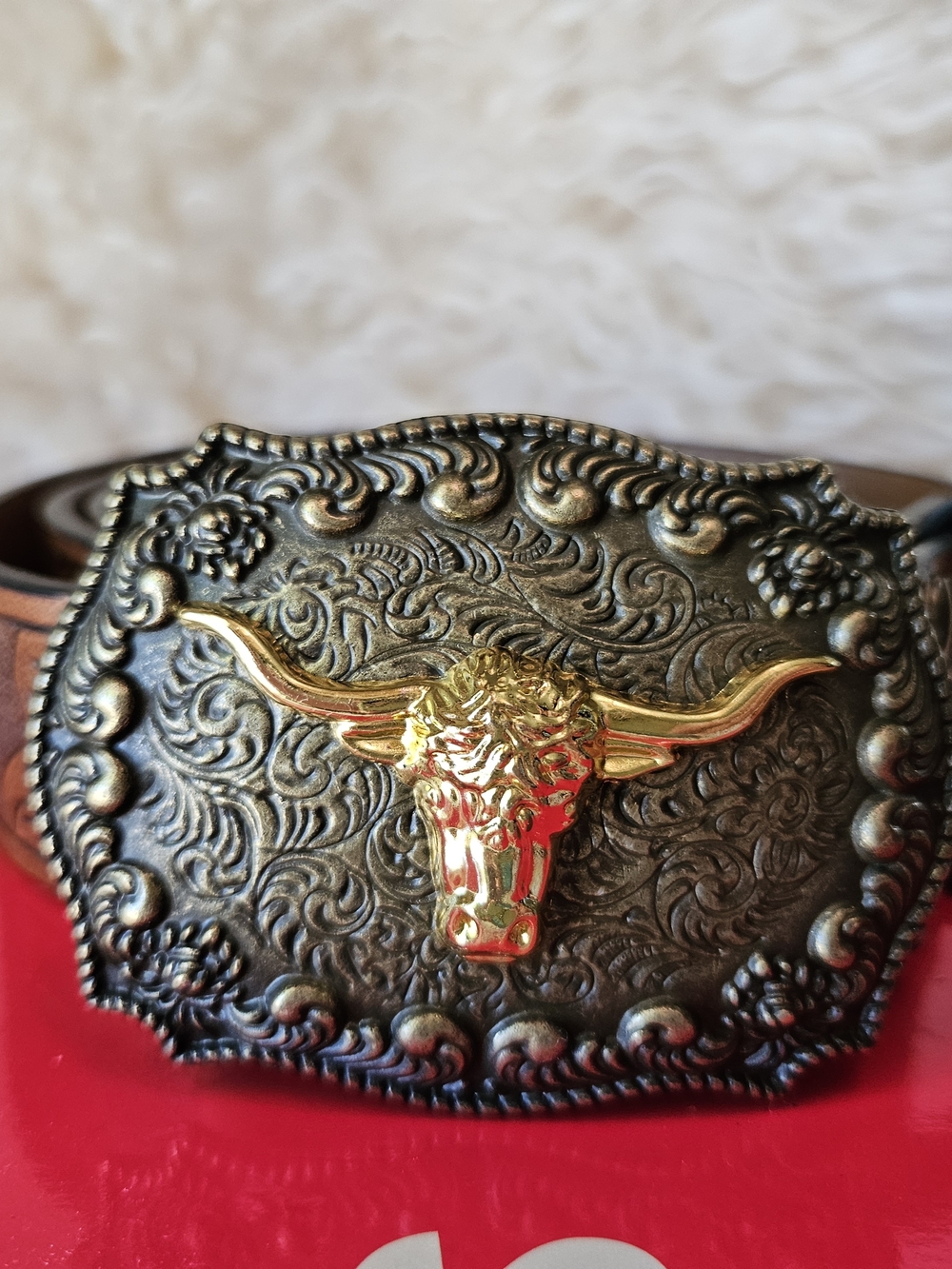 Vintage 1970s 80s Western Longhorn Leather Belt with Gold-Tone Buckle Unisex